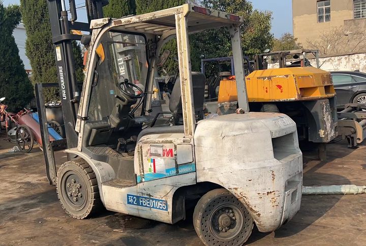 2ND Second Hand Forklift Diesel/Gas/Electric Heli/Tcm/Unicarriers/Komatsu/Hyundai Used Forklift for Sale