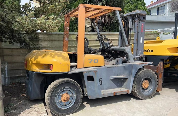 2ND Second Hand Forklift Diesel/Gas/Electric Heli/Tcm/Unicarriers/Komatsu/Hyundai Used Forklift for Sale